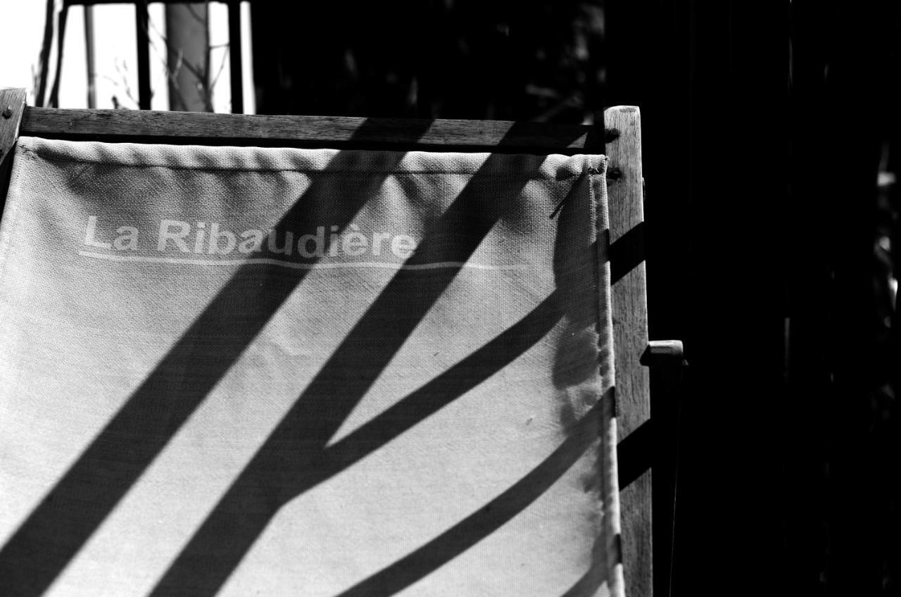Hotel Restaurant La Ribaudiere Antananarivo Exterior foto
